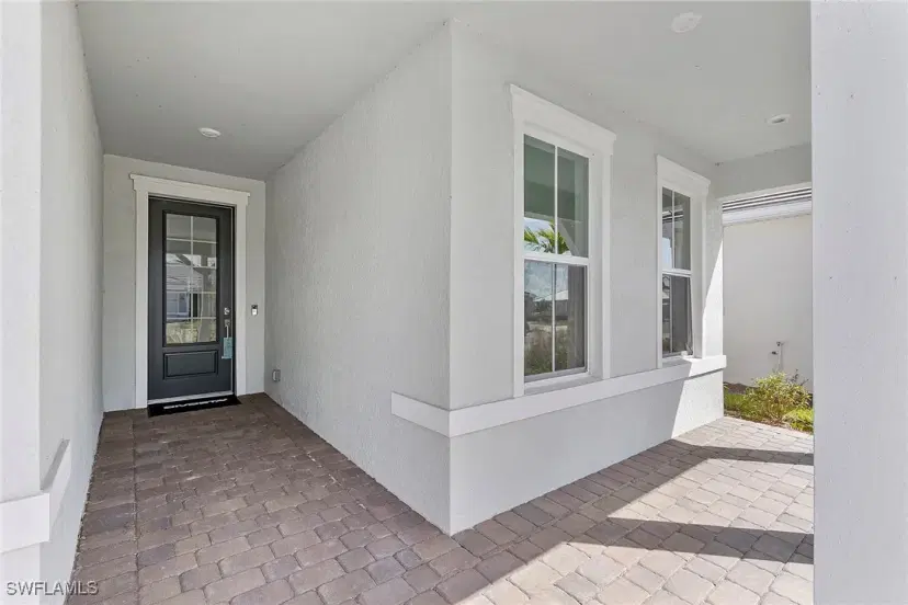 Picture of 12445 Basalt Ln, Alva FL 33982