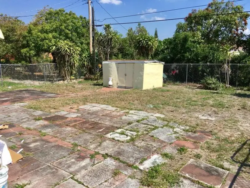 Picture of 522 W 2Nd Street, Riviera Beach FL 33404