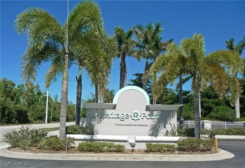 Picture of 16595 Lake Circle Dr 235, Fort Myers FL 33908