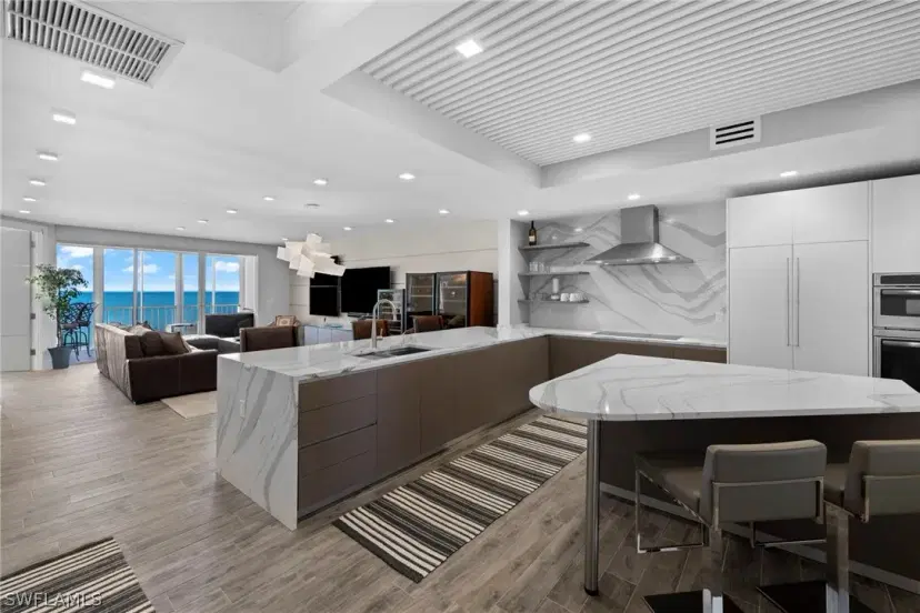 Picture of 265 Barefoot Beach Blvd 503, Bonita Springs FL 34134