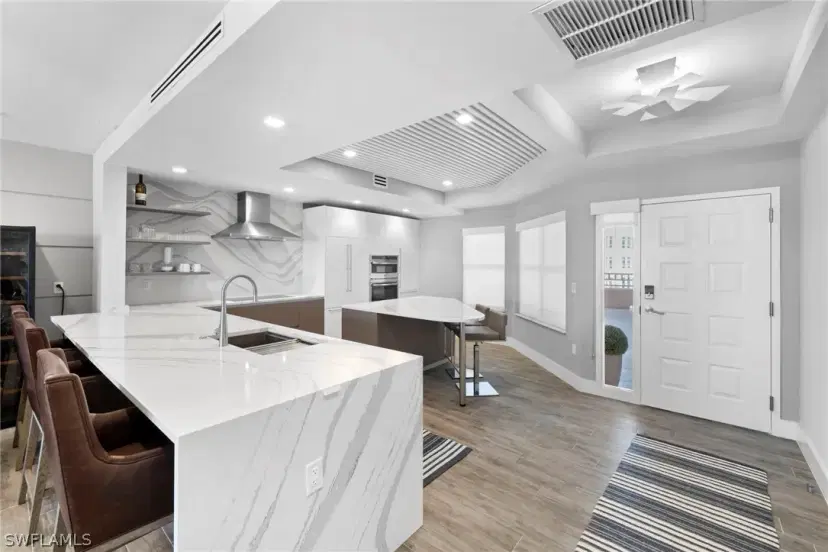 Picture of 265 Barefoot Beach Blvd 503, Bonita Springs FL 34134