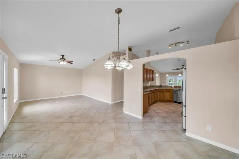 Picture of 815 NE 19Th Ter, Cape Coral FL 33909