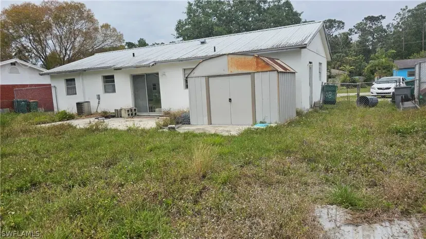 Picture of 3088 Poinciana Dr, Naples FL 34105