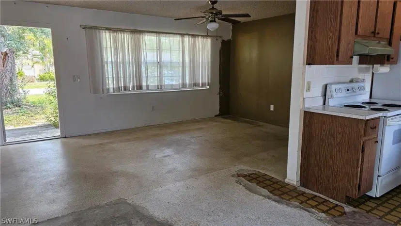 Picture of 3088 Poinciana Dr, Naples FL 34105