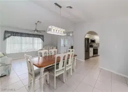 Picture of 2201 SE 10Th Ave, Cape Coral, FL 33990