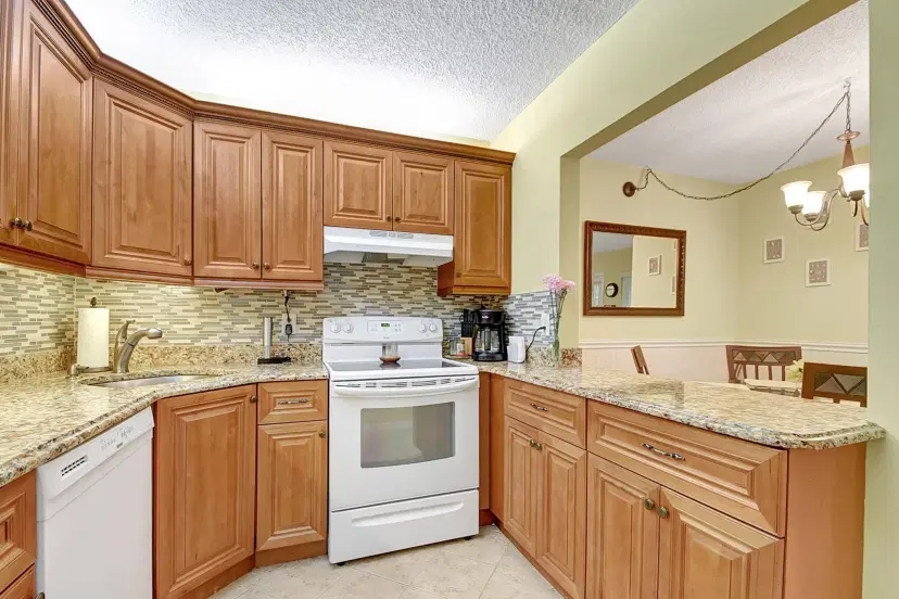 Picture of 409 Pine Glen Lane C-1, Greenacres FL 33463