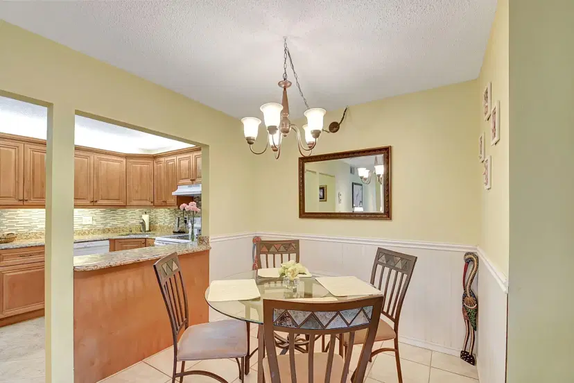 Picture of 409 Pine Glen Lane C-1, Greenacres FL 33463