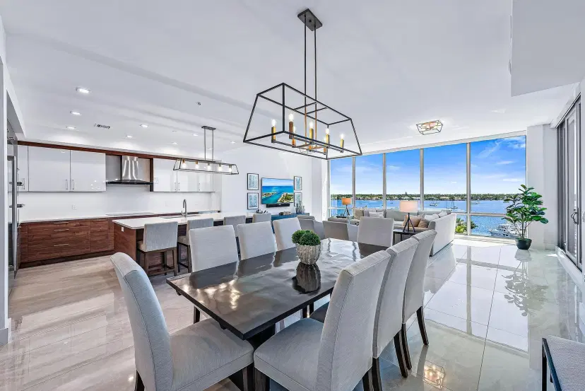 Picture of 3 Water Club Way 702, North Palm Beach FL 33408