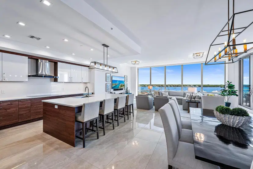 Picture of 3 Water Club Way 702, North Palm Beach FL 33408