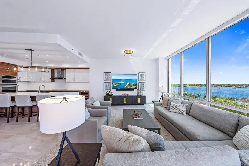 Picture of 3 Water Club Way 702, North Palm Beach FL 33408