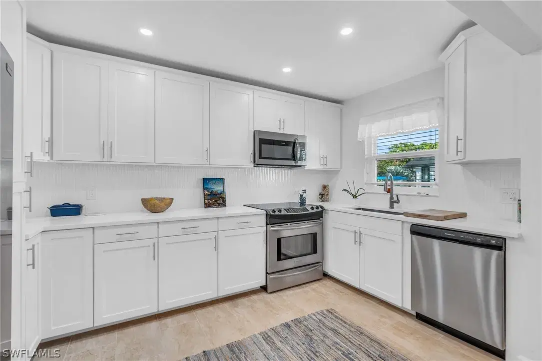 Picture of 260 Georgetown Blvd 46, Naples, FL 34112