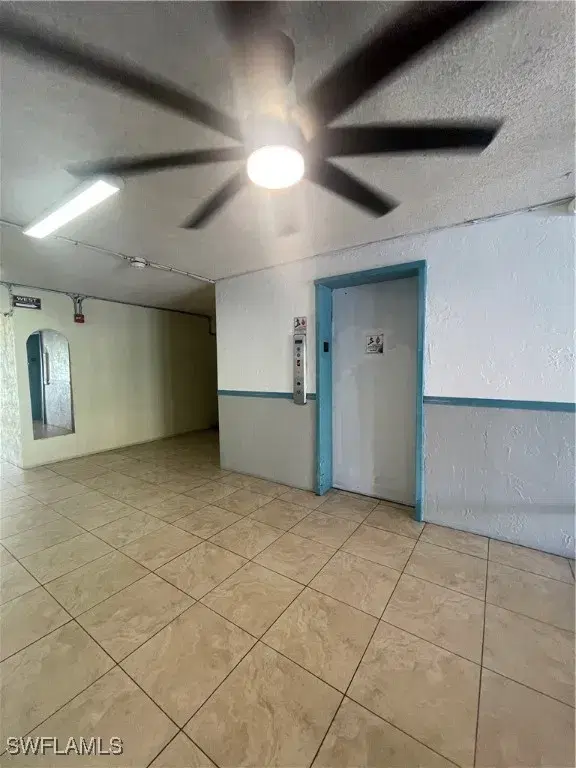 Picture of 3704 Broadway 305, Fort Myers FL 33901