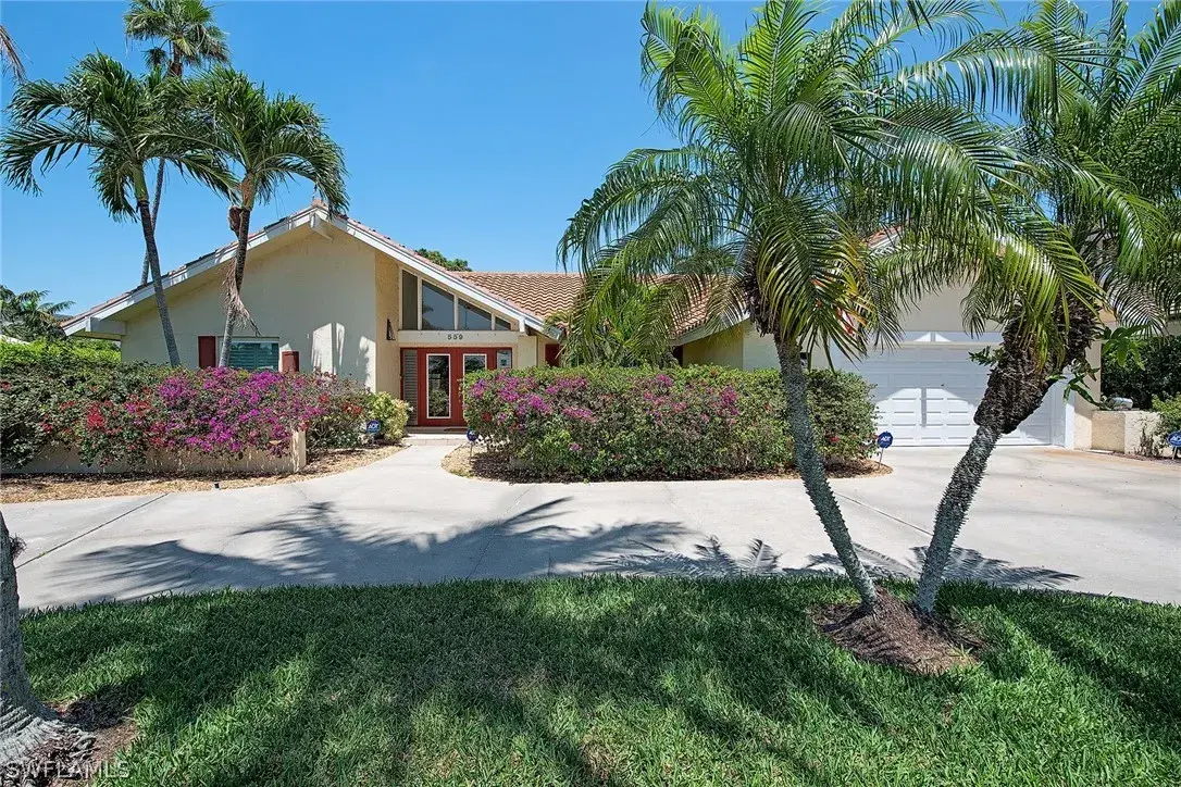 Picture of 559 Neapolitan Way, Naples, FL 34103