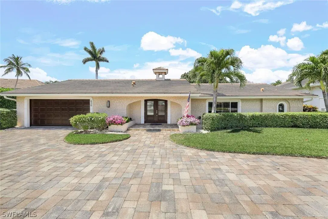 Picture of 636 Park Shore Dr, Naples, FL 34103