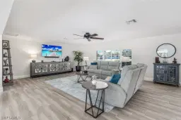 Picture of 636 Park Shore Dr, Naples, FL 34103