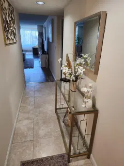 Picture of 9655 N Belfort Cir 211, Tamarac, FL 33321