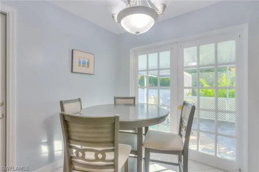Picture of 121 Dow Ln, North Fort Myers FL 33917