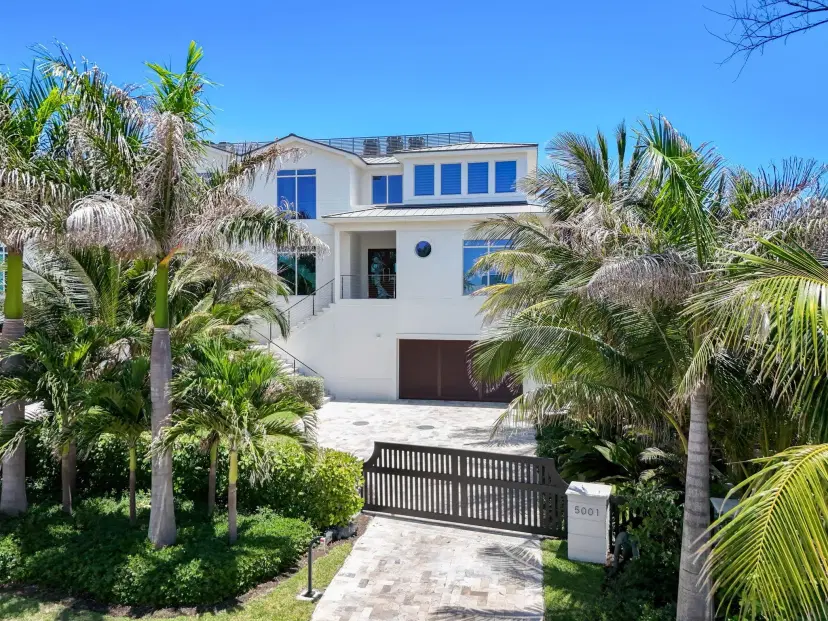 Picture of 5001 Old Ocean Boulevard, Ocean Ridge FL 33435