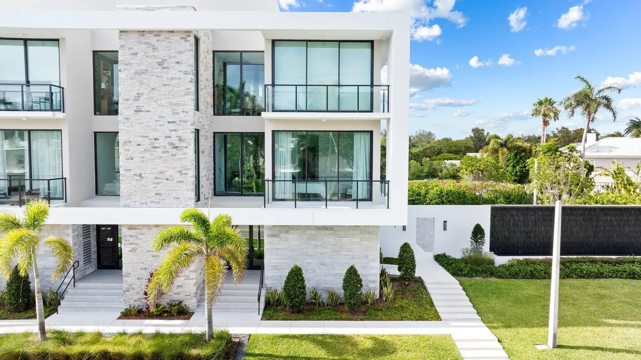 Picture of 1177 George Bush Boulevard 208 A, Delray Beach, FL 33483