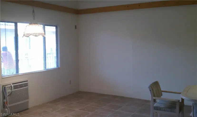 Picture of 826 Wiggins Pass Rd 314, Naples FL 34110