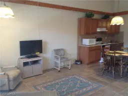 Picture of 826 Wiggins Pass Rd 318, Naples, FL 34110