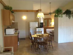 Picture of 826 Wiggins Pass Rd 318, Naples, FL 34110