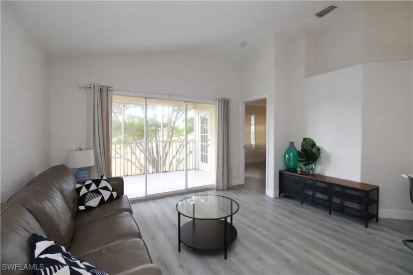 Picture of 1300 Sweetwater Cv 6201, Naples FL 34110
