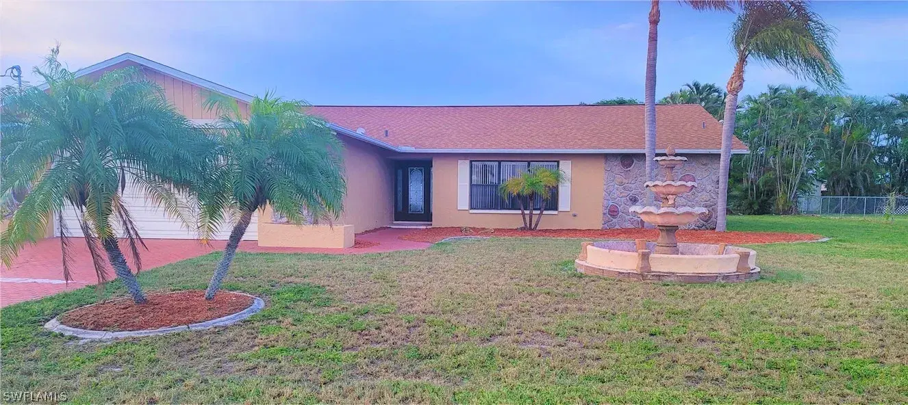 Picture of 1115 SE 30Th Ter, Cape Coral, FL 33904