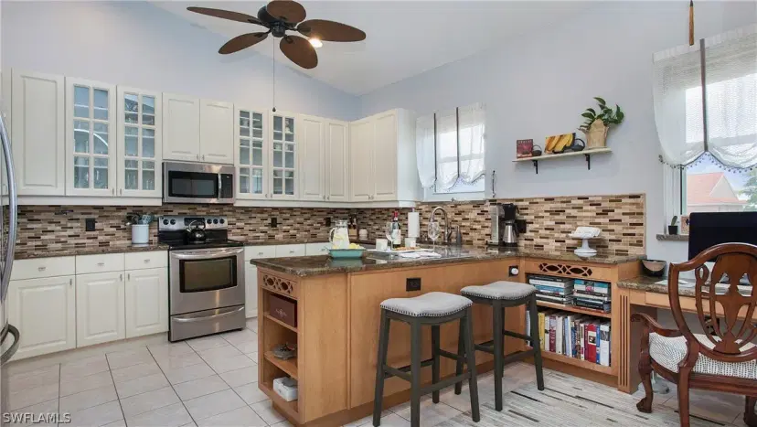 Picture of 6805 Huntington Lakes Cir 201, Naples FL 34119
