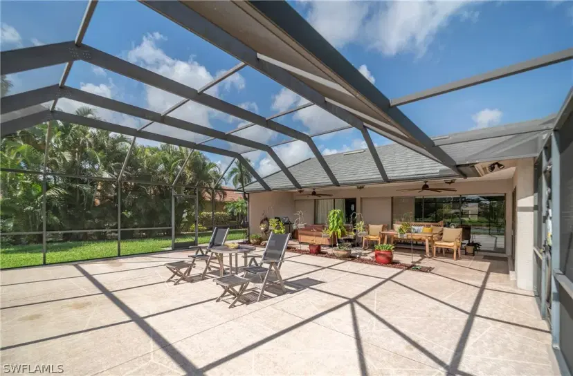 Picture of 427 Torrey Pines Pt, Naples FL 34113