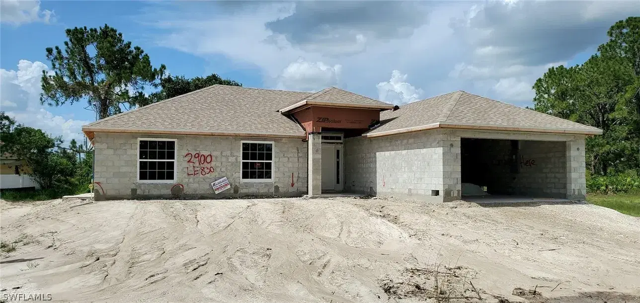 Picture of 2900 40Th St W, Lehigh Acres, FL 33971