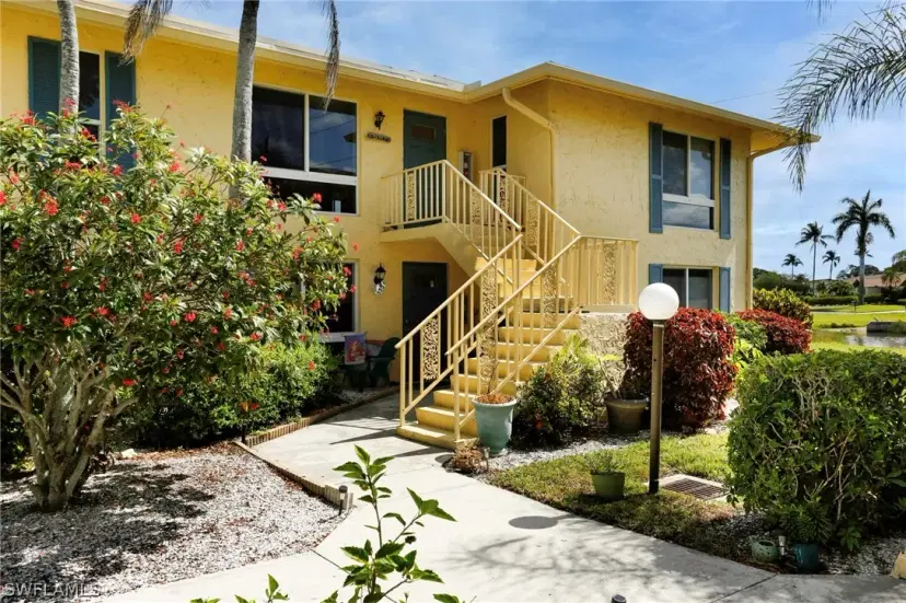 Picture of 355 Palm Dr 732, Naples FL 34112