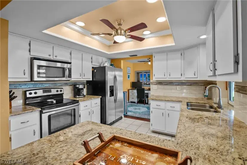 Picture of 3914 Gulfstream Pkwy, Cape Coral FL 33993