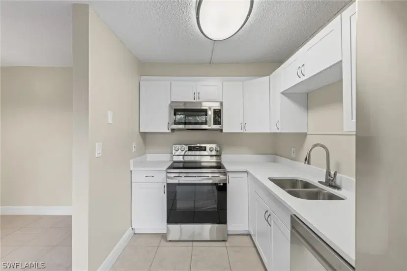 Picture of 5608 Malt Dr 1, Fort Myers FL 33907