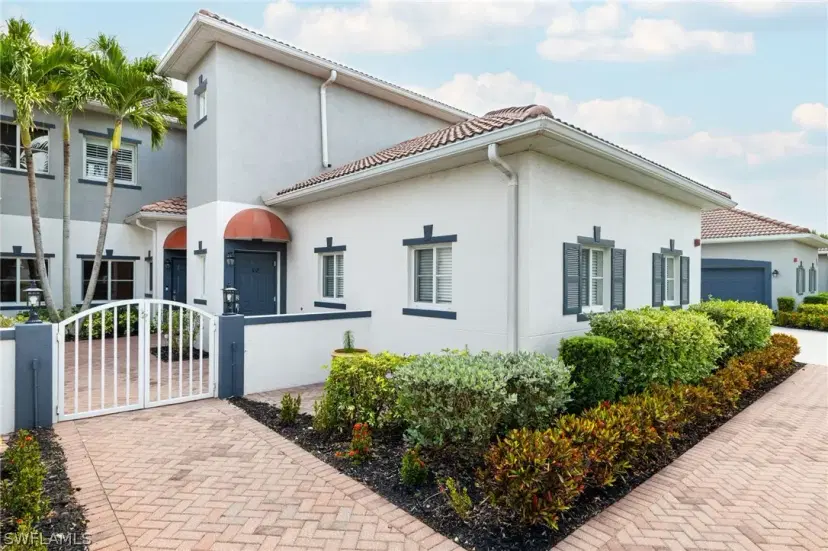 Picture of 12101 Santaluz Dr 102, Fort Myers FL 33913