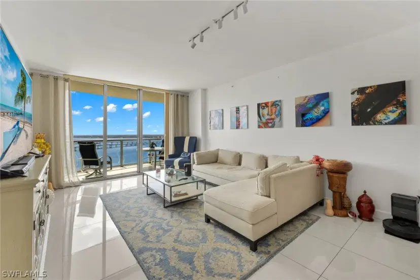 Picture of 3000 Oasis Grand Blvd 3002, Fort Myers FL 33916
