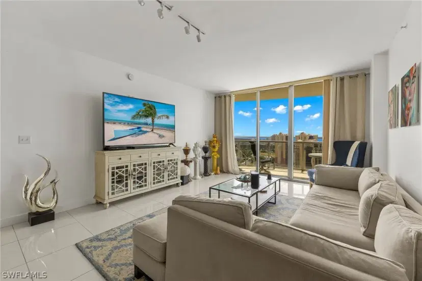 Picture of 3000 Oasis Grand Blvd 3002, Fort Myers FL 33916