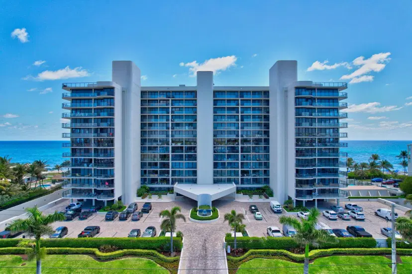 Picture of 2727 S Ocean Boulevard 403, Highland Beach FL 33487
