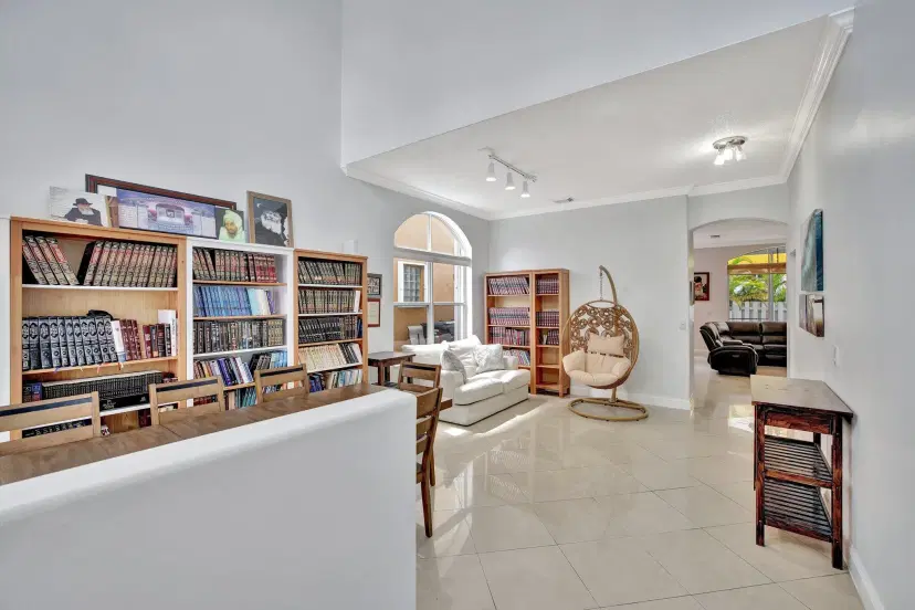 Picture of 3768 SW 50Th Court, Fort Lauderdale FL 33312