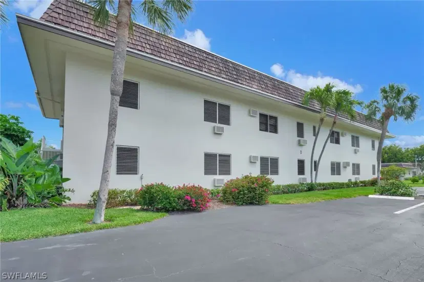 Picture of 130 N Collier Blvd D9, Marco Island FL 34145