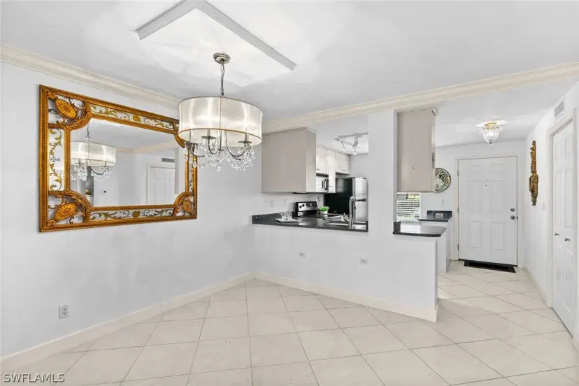 Picture of 3055 Riviera Dr 103, Naples FL 34103