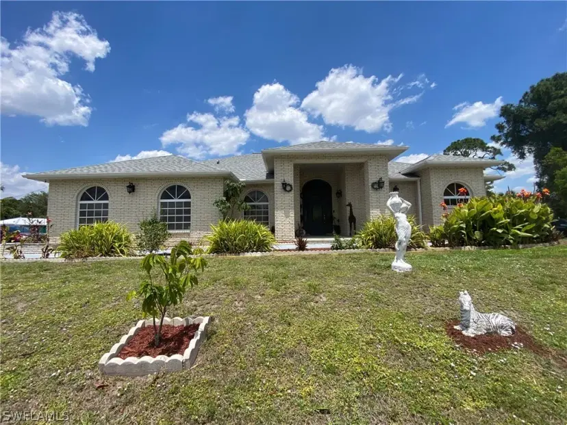Picture of 1802 Golfside Village Dr, Lehigh Acres FL 33936
