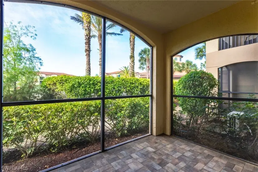 Picture of 12920 Positano Cir 104, Naples FL 34105