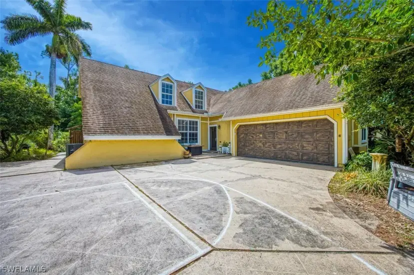Picture of 6100 Cypress Hollow Way, Naples FL 34109