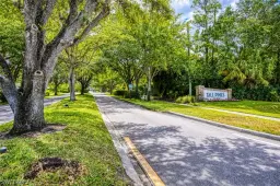 Picture of 6100 Cypress Hollow Way, Naples, FL 34109
