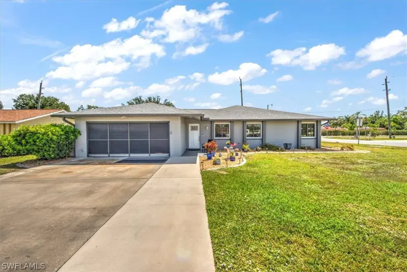 Picture of 6920 Cambridge Pl, Fort Myers FL 33919