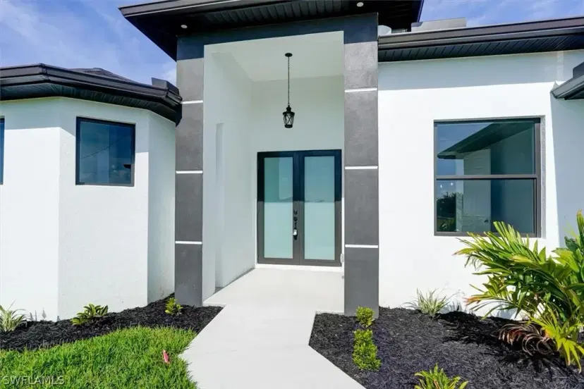Picture of 1032 NW 36Th Pl, Cape Coral FL 33993