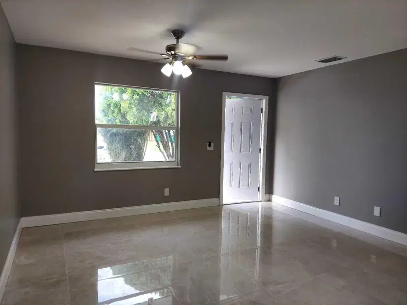 Picture of 324 W 5Th Terrace, Pahokee FL 33476