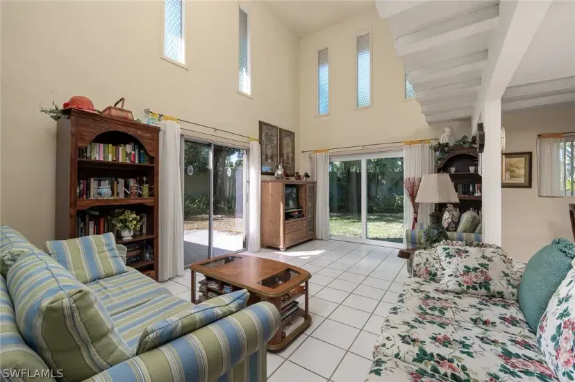 Picture of 4280 Island Cir B, Fort Myers FL 33919