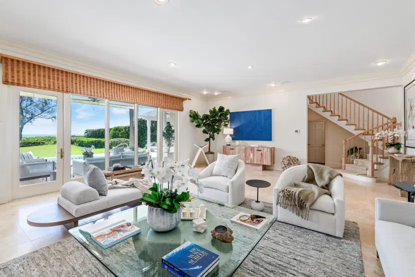 Picture of 143 E Inlet Drive, Palm Beach FL 33480